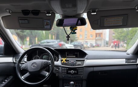 Mercedes-Benz E-Класс, 2010 год, 1 500 000 рублей, 10 фотография