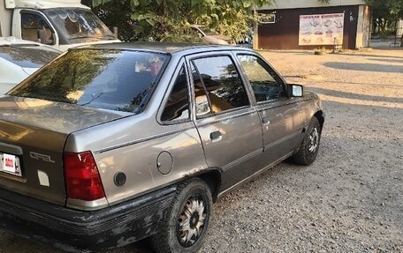 Opel Kadett E рестайлинг, 1988 год, 55 000 рублей, 4 фотография