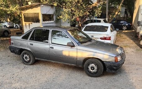 Opel Kadett E рестайлинг, 1988 год, 55 000 рублей, 3 фотография