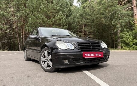 Mercedes-Benz C-Класс, 2006 год, 850 000 рублей, 2 фотография