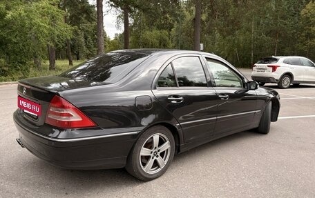 Mercedes-Benz C-Класс, 2006 год, 850 000 рублей, 9 фотография