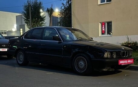 BMW 5 серия, 1989 год, 350 000 рублей, 2 фотография
