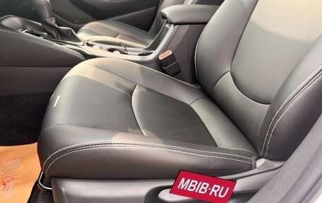 Toyota Corolla, 2022 год, 1 800 000 рублей, 9 фотография
