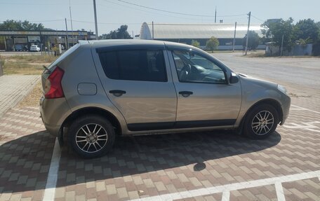 Renault Sandero I, 2011 год, 570 000 рублей, 3 фотография