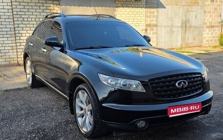 Infiniti FX I, 2004 год, 920 000 рублей, 1 фотография