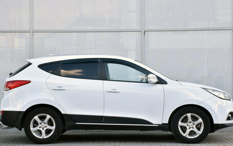 Hyundai ix35 I рестайлинг, 2010 год, 1 055 000 рублей, 4 фотография