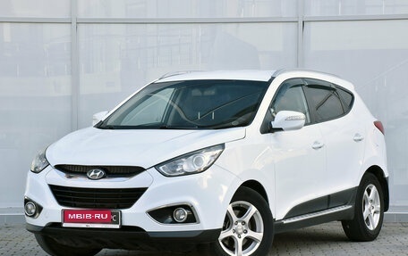 Hyundai ix35 I рестайлинг, 2010 год, 1 055 000 рублей, 2 фотография