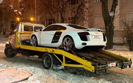 Audi R8, 2008 год, 4 878 000 рублей, 4 фотография