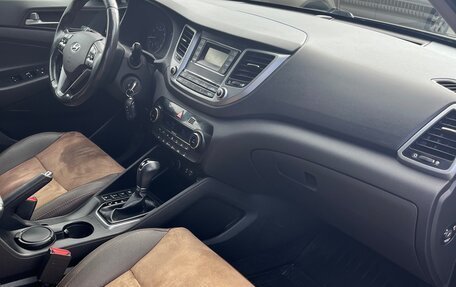 Hyundai Tucson III, 2017 год, 1 899 999 рублей, 6 фотография