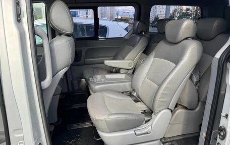 Hyundai Grand Starex Grand Starex I рестайлинг 2, 2010 год, 1 399 000 рублей, 10 фотография