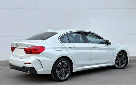 BMW 1 серия, 2022 год, 2 200 000 рублей, 5 фотография