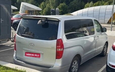 Hyundai Grand Starex Grand Starex I рестайлинг 2, 2010 год, 1 399 000 рублей, 6 фотография