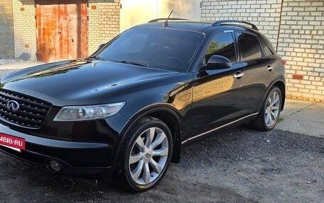 Infiniti FX I, 2004 год, 920 000 рублей, 3 фотография