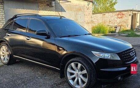 Infiniti FX I, 2004 год, 920 000 рублей, 9 фотография