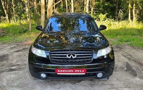 Infiniti FX I, 2004 год, 920 000 рублей, 17 фотография