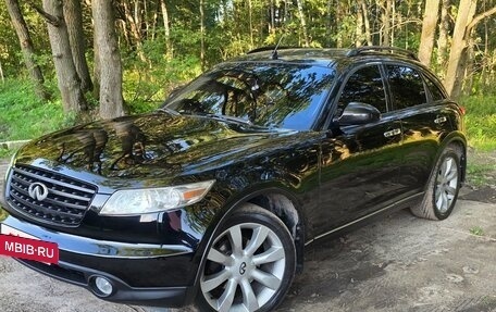 Infiniti FX I, 2004 год, 920 000 рублей, 16 фотография