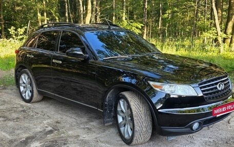 Infiniti FX I, 2004 год, 920 000 рублей, 18 фотография