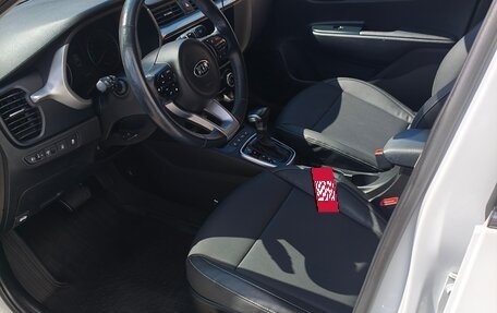 KIA Rio IV, 2021 год, 1 999 999 рублей, 19 фотография