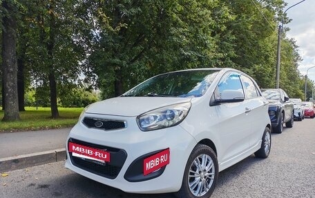 KIA Picanto II, 2011 год, 600 000 рублей, 3 фотография