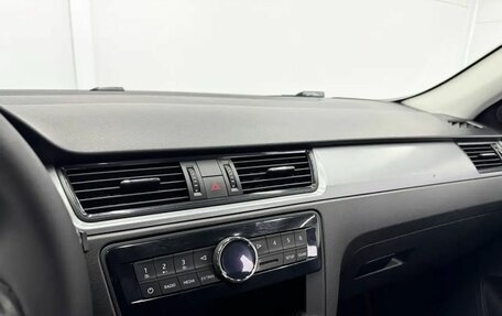 Skoda Rapid I, 2017 год, 1 249 000 рублей, 9 фотография