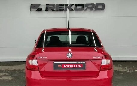 Skoda Rapid I, 2017 год, 1 249 000 рублей, 6 фотография