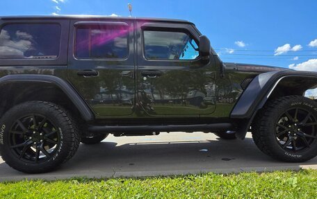 Jeep Wrangler, 2021 год, 7 000 000 рублей, 13 фотография