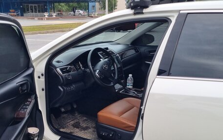 Toyota Camry, 2017 год, 2 590 000 рублей, 3 фотография