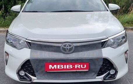 Toyota Camry, 2017 год, 2 590 000 рублей, 6 фотография