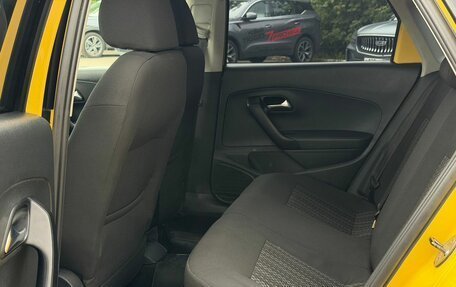 Volkswagen Polo VI (EU Market), 2019 год, 645 000 рублей, 12 фотография