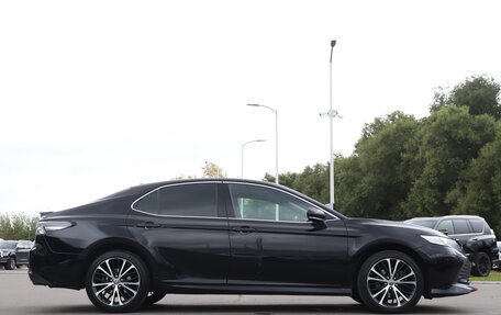 Toyota Camry, 2020 год, 2 870 000 рублей, 4 фотография