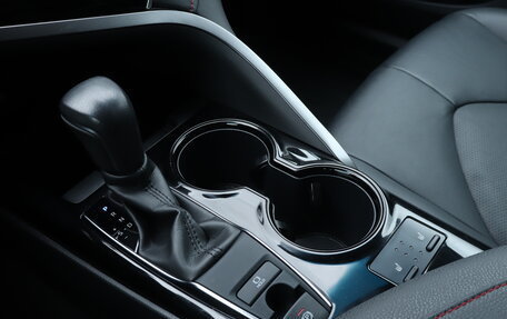 Toyota Camry, 2020 год, 2 870 000 рублей, 15 фотография