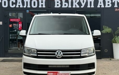 Volkswagen Caravelle T6 рестайлинг, 2018 год, 2 399 000 рублей, 3 фотография