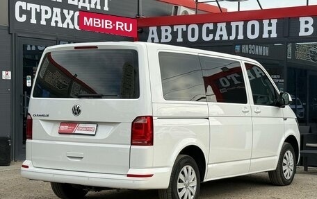 Volkswagen Caravelle T6 рестайлинг, 2018 год, 2 399 000 рублей, 8 фотография