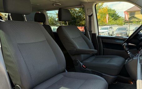 Volkswagen Caravelle T6 рестайлинг, 2018 год, 2 399 000 рублей, 21 фотография
