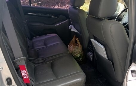Toyota Land Cruiser Prado 120 рестайлинг, 2008 год, 2 100 000 рублей, 5 фотография