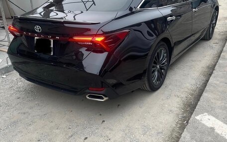 Toyota Avalon, 2022 год, 3 800 000 рублей, 3 фотография