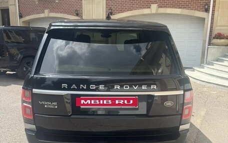Land Rover Range Rover IV рестайлинг, 2018 год, 7 500 000 рублей, 4 фотография