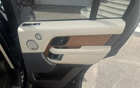 Land Rover Range Rover IV рестайлинг, 2018 год, 7 500 000 рублей, 13 фотография
