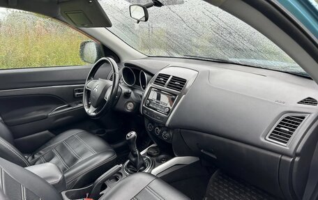 Mitsubishi ASX I рестайлинг, 2013 год, 1 000 000 рублей, 14 фотография