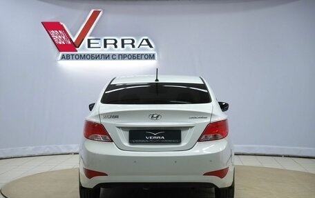 Hyundai Solaris II рестайлинг, 2015 год, 950 000 рублей, 5 фотография