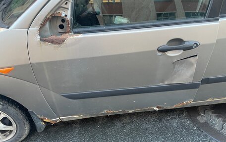 Ford Focus IV, 2004 год, 60 000 рублей, 3 фотография