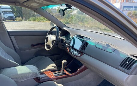 Toyota Camry V40, 2004 год, 750 000 рублей, 10 фотография