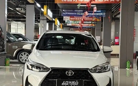 Toyota Yaris XP150 рестайлинг, 2022 год, 1 470 000 рублей, 1 фотография