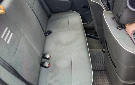 Renault Logan I, 2011 год, 300 000 рублей, 4 фотография