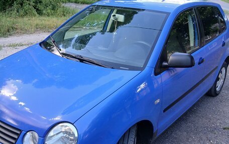 Volkswagen Polo IV рестайлинг, 2003 год, 350 000 рублей, 1 фотография