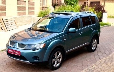Mitsubishi Outlander III рестайлинг 3, 2008 год, 900 000 рублей, 1 фотография