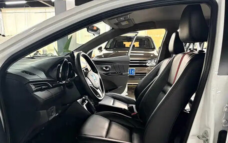 Toyota Yaris XP150 рестайлинг, 2022 год, 1 470 000 рублей, 6 фотография