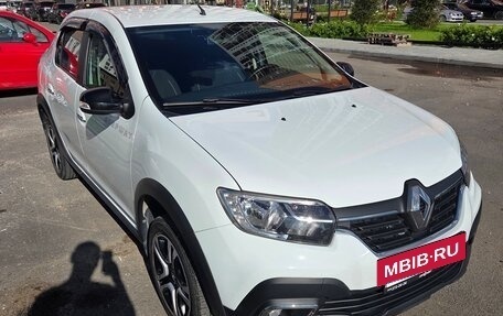Renault Logan II, 2019 год, 1 250 000 рублей, 2 фотография