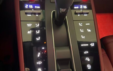 Porsche Macan I рестайлинг, 2022 год, 9 990 000 рублей, 12 фотография