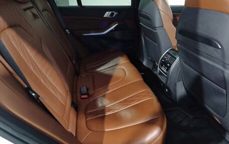 BMW X5, 2018 год, 5 600 000 рублей, 15 фотография